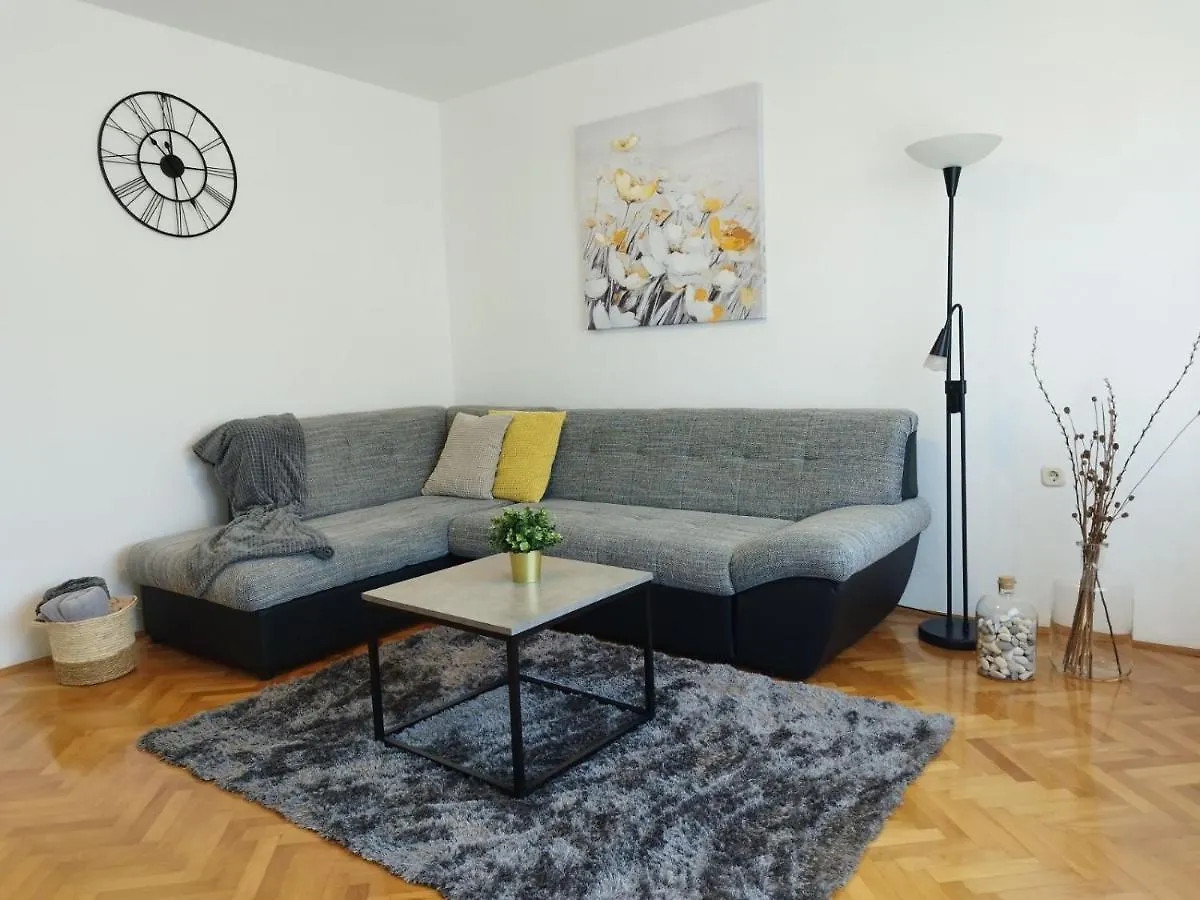 Antemma Apartment Pula